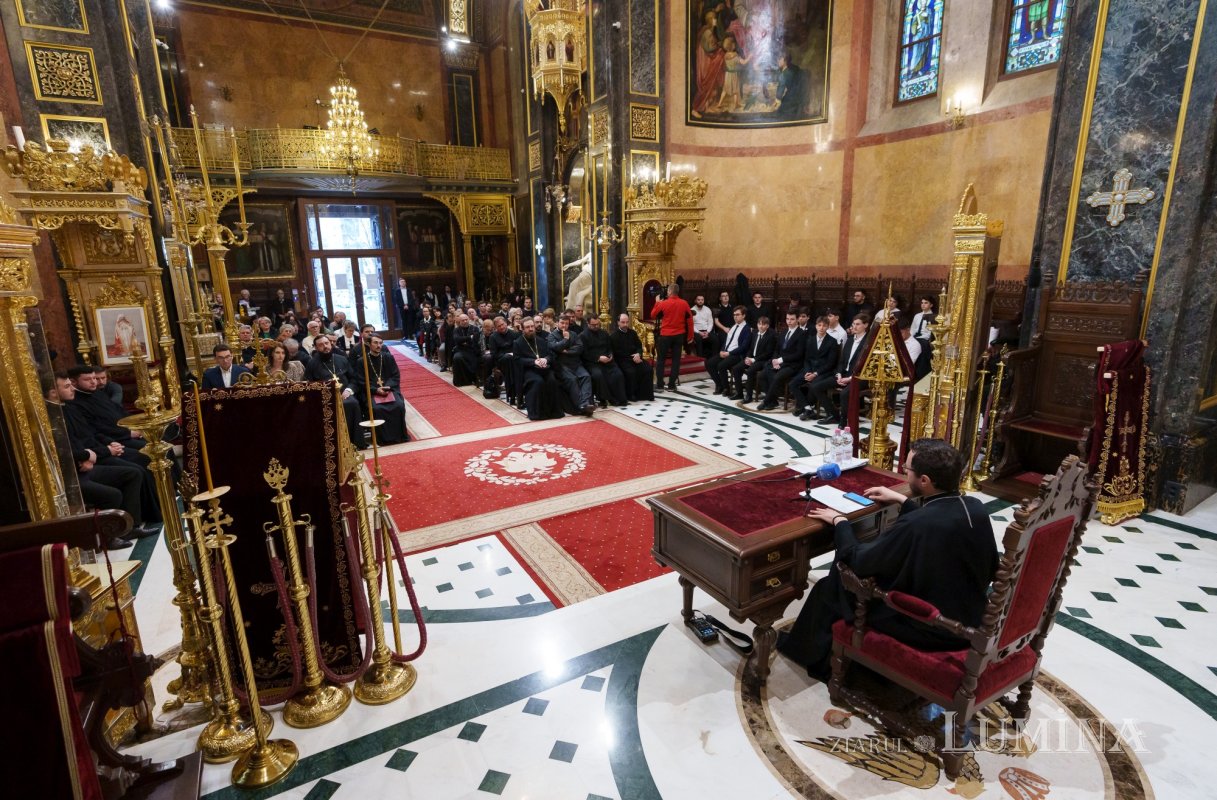 „Să ne construim viața pe relații autentice, pe iubire și pe credință” 327701