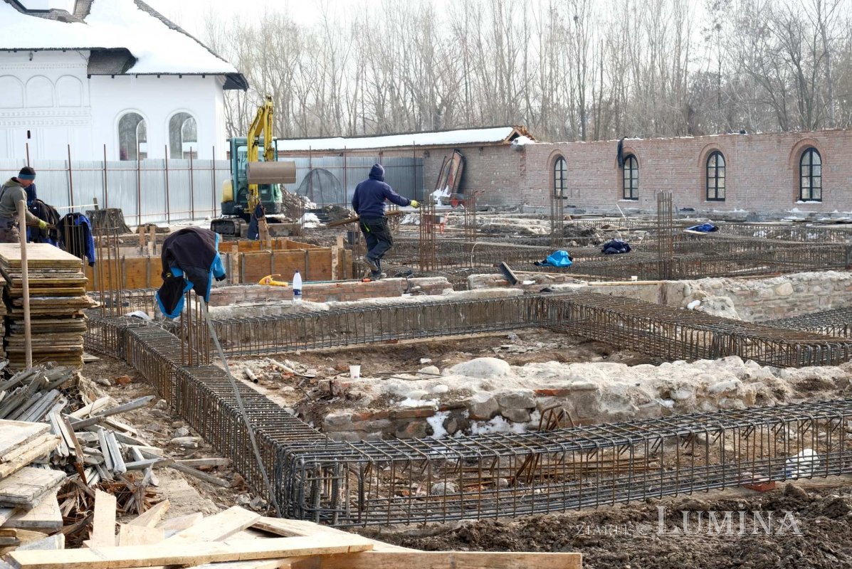 Mănăstirea unde Învierea se pregătește, nu doar se așteaptă 327175