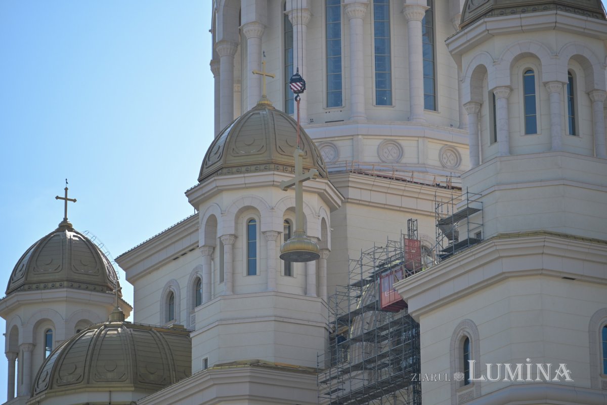 Moment istoric pe șantierul Catedralei Naţionale 327943