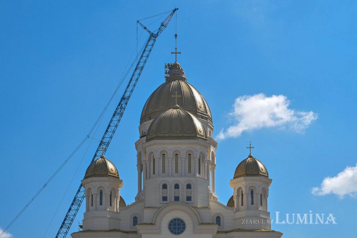 Moment istoric pe șantierul Catedralei Naţionale 327957