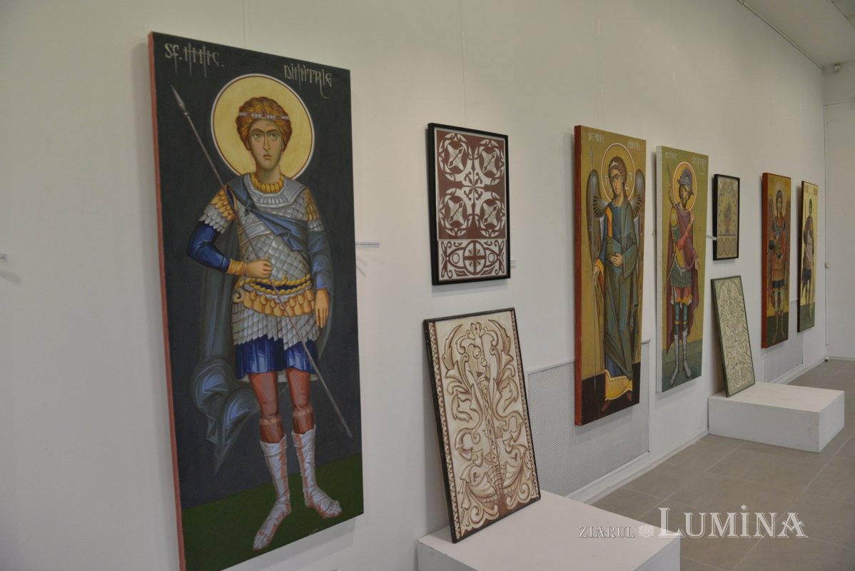 Expoziția „Apărătorii dreptei credințe” la Muzeul Satului din București  328072