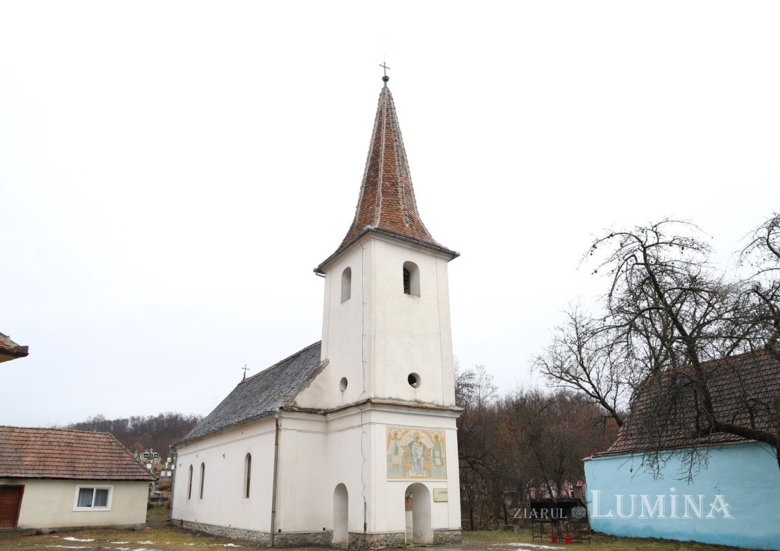 Biserica din Sărata, o comoară a Țării Oltului 328068