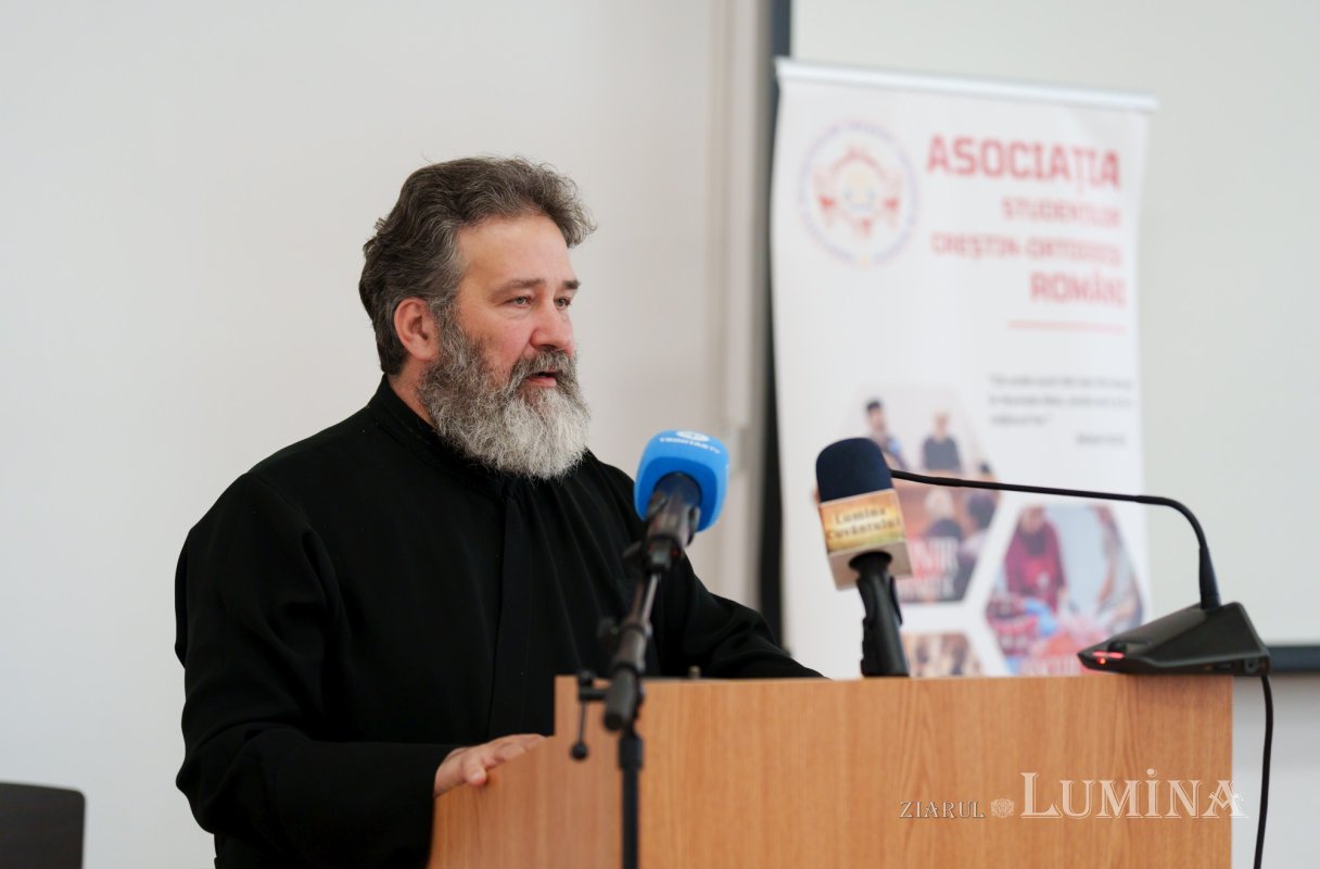 Conferință duhovnicească organizată de ASCOR București 328118