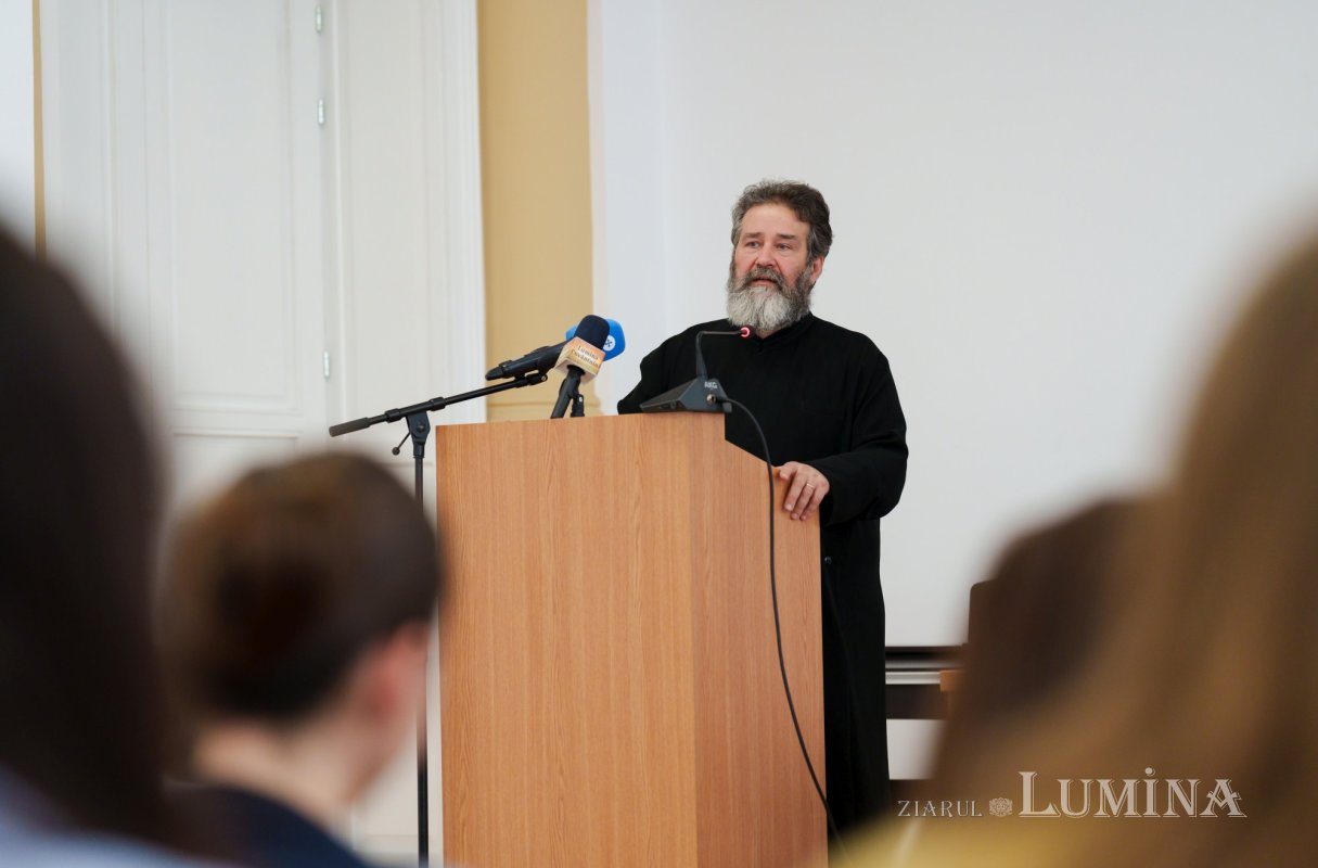 Conferință duhovnicească organizată de ASCOR București 328119