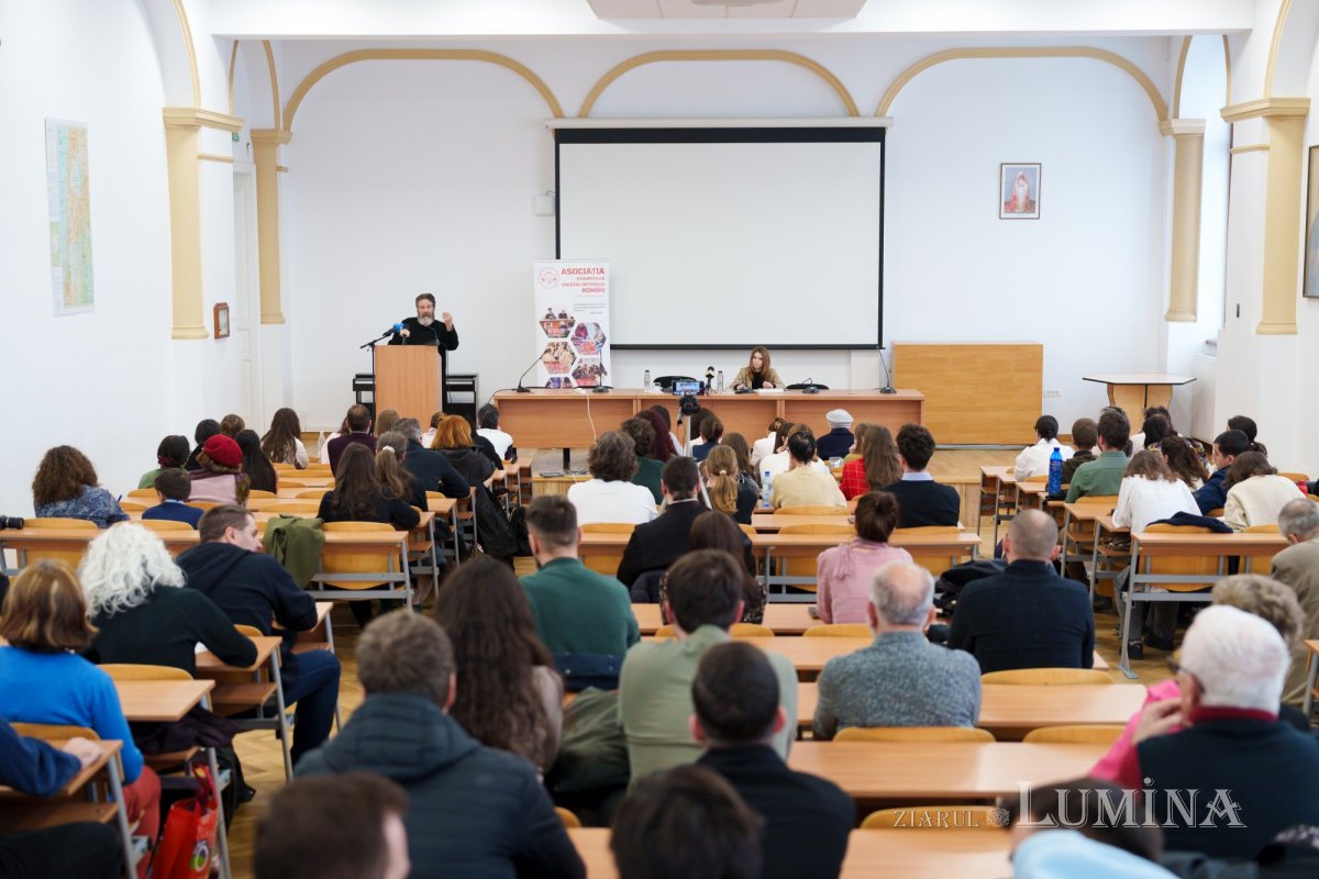 Conferință duhovnicească organizată de ASCOR București 328121