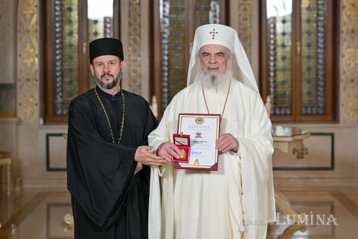 Daruri din partea Întâistătătorului Bisericii noastre pentru paraclisele patriarhale 328526