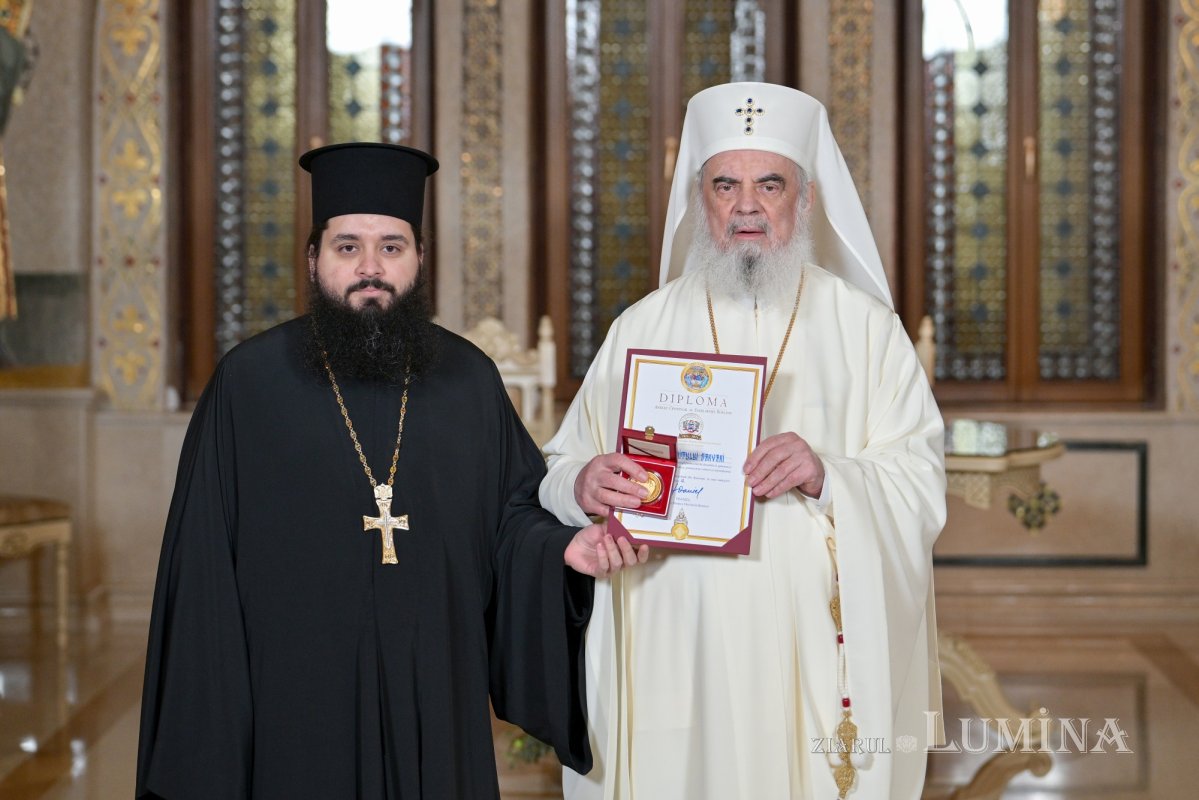 Daruri din partea Întâistătătorului Bisericii noastre pentru paraclisele patriarhale 328531