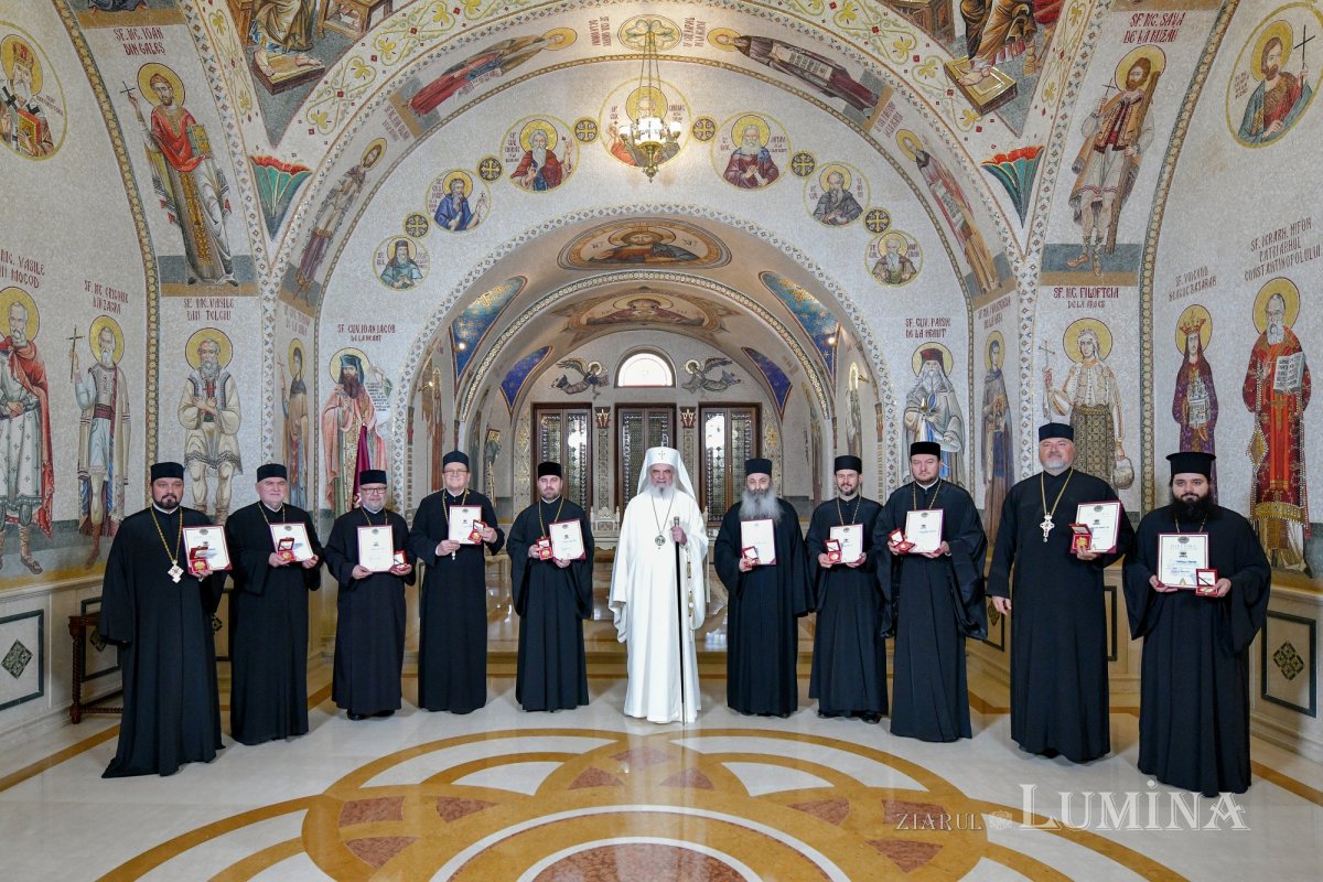 Daruri din partea Întâistătătorului Bisericii noastre pentru paraclisele patriarhale 328533