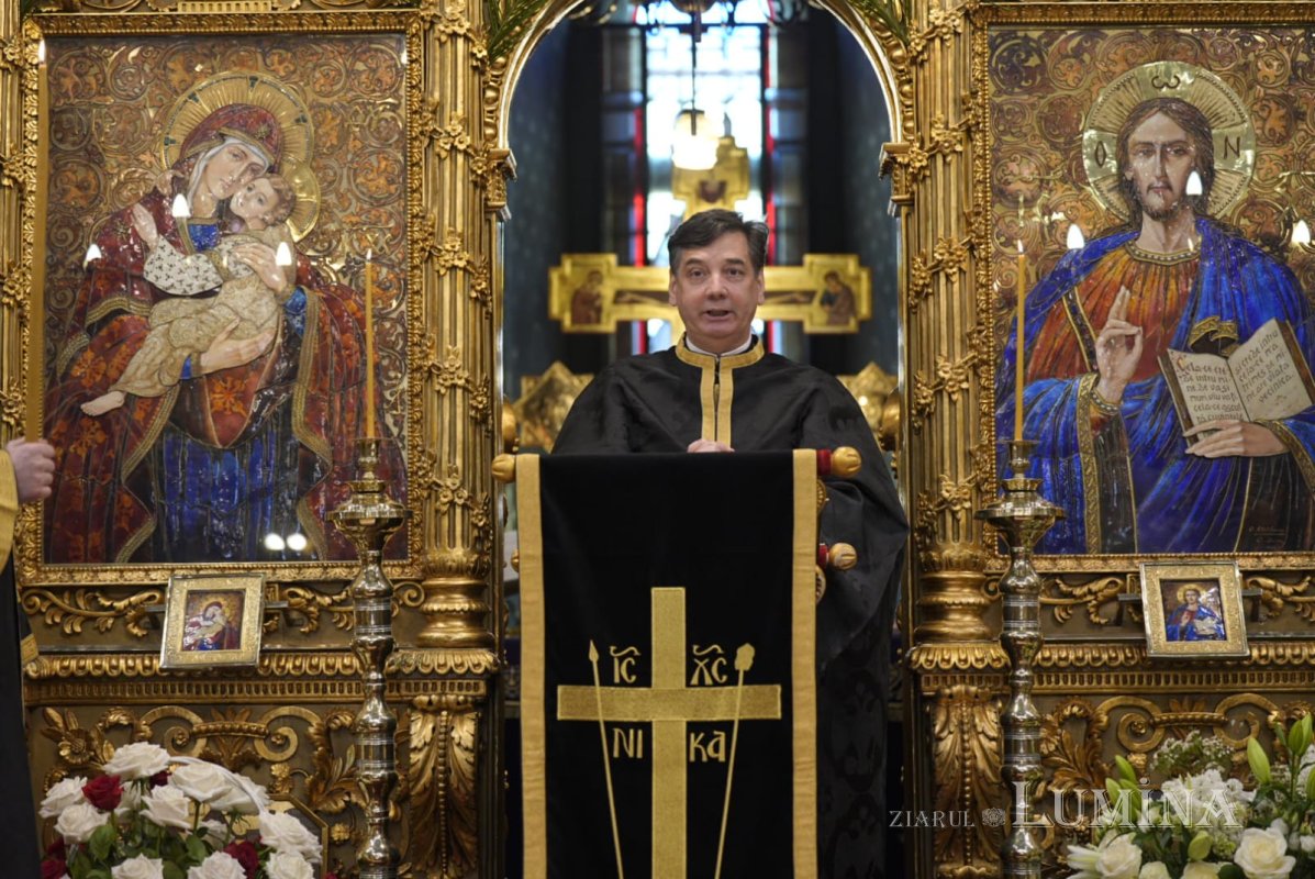 Prima Denie din Săptămâna Mare la Catedrala Patriarhală din București  328605