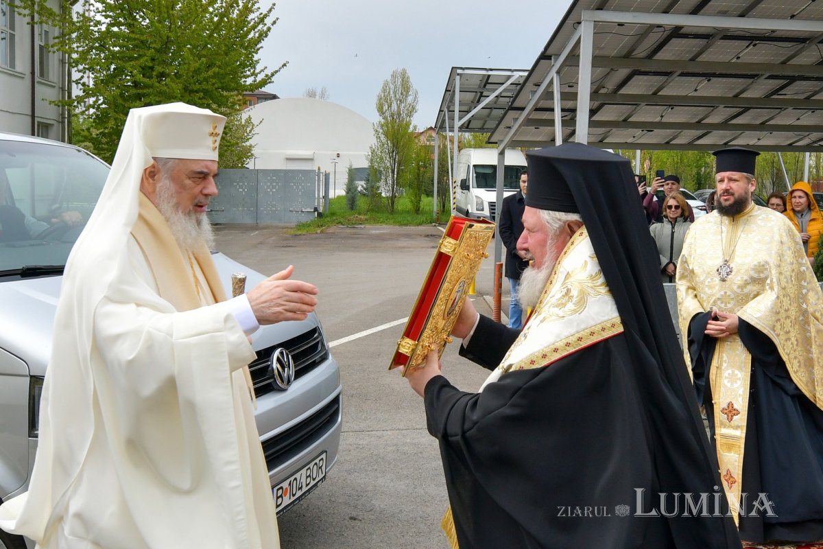A început pregătirea Sfântului și Marelui Mir în Capitală 328655