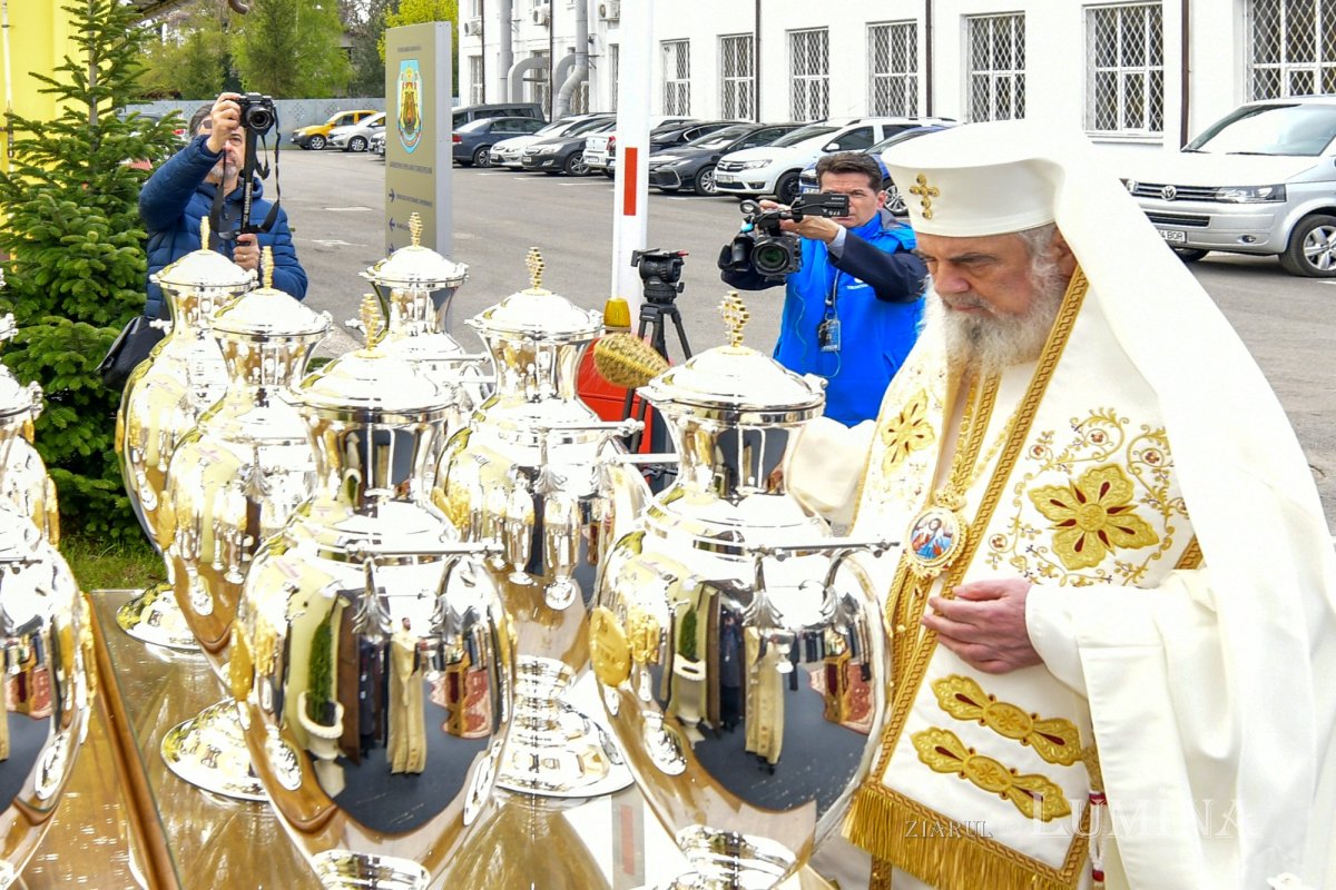 A început pregătirea Sfântului și Marelui Mir în Capitală 328661