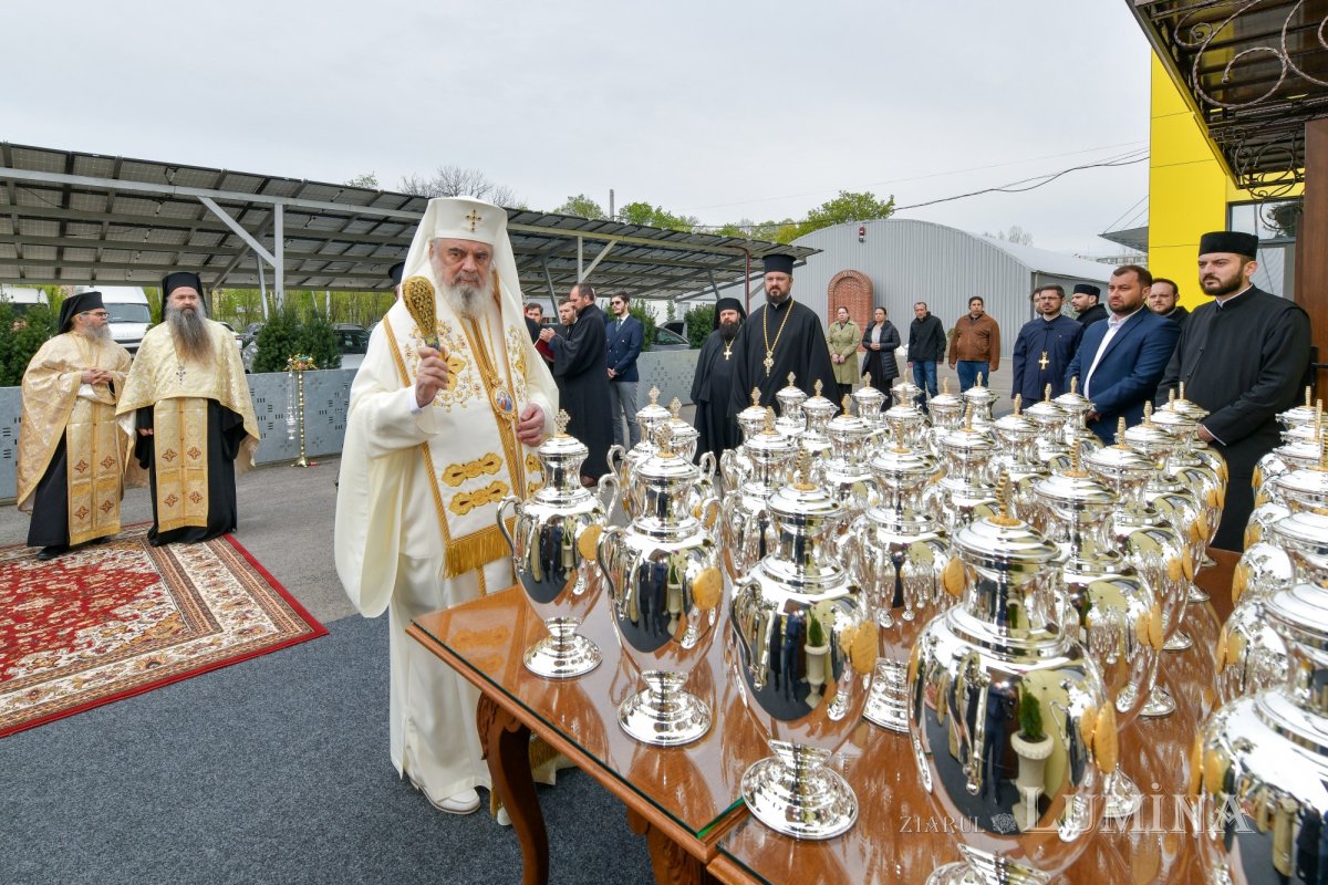 A început pregătirea Sfântului și Marelui Mir în Capitală 328663