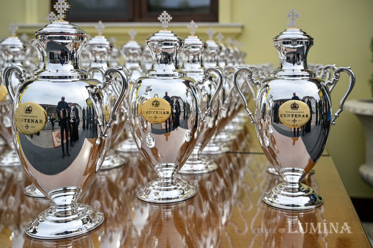 A început pregătirea Sfântului și Marelui Mir în Capitală 328666