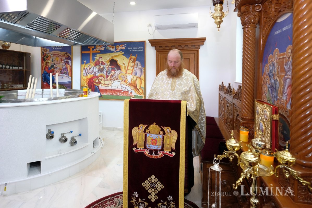 A doua zi a pregătirii Marelui Mir în Anul Centenar 328800