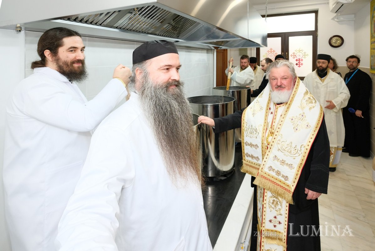 A doua zi a pregătirii Marelui Mir în Anul Centenar 328806