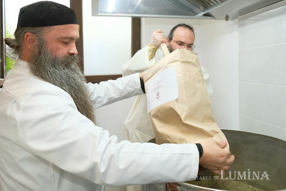 A doua zi a pregătirii Marelui Mir în Anul Centenar 328812