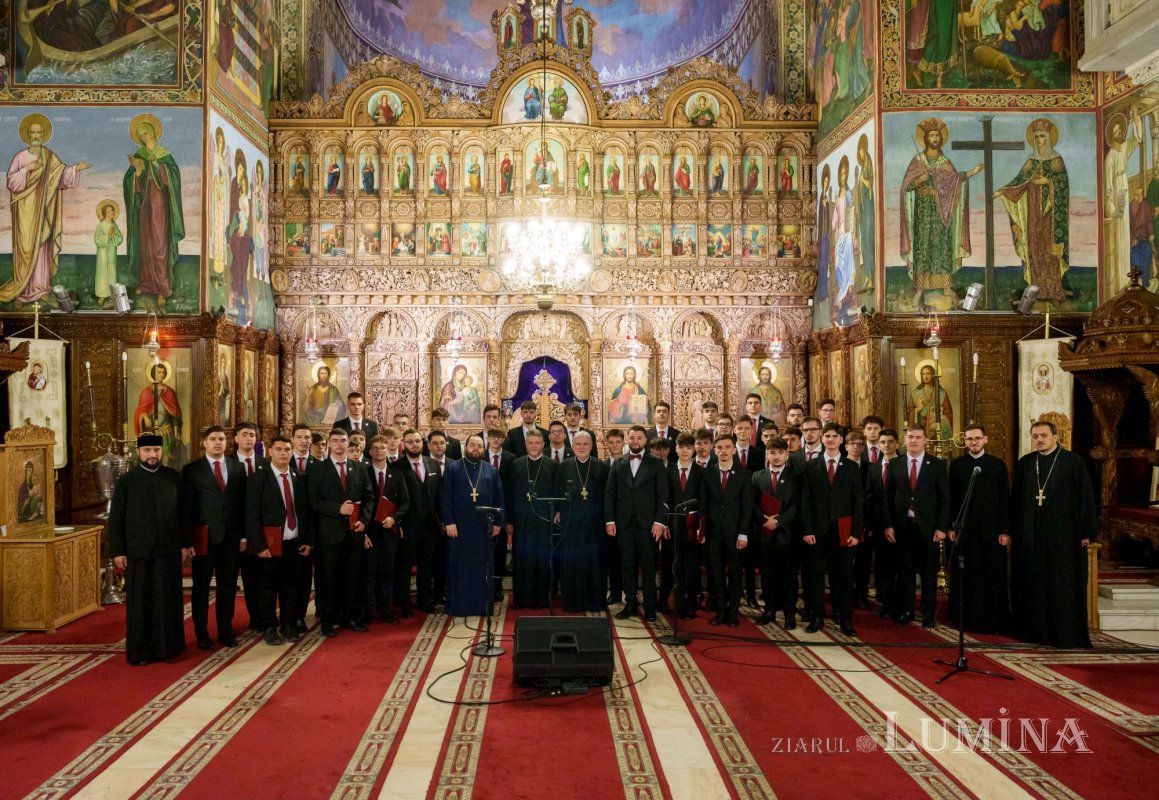 Concertul Seminarului Ortodox „Nifon Mitropolitul” din București 328824