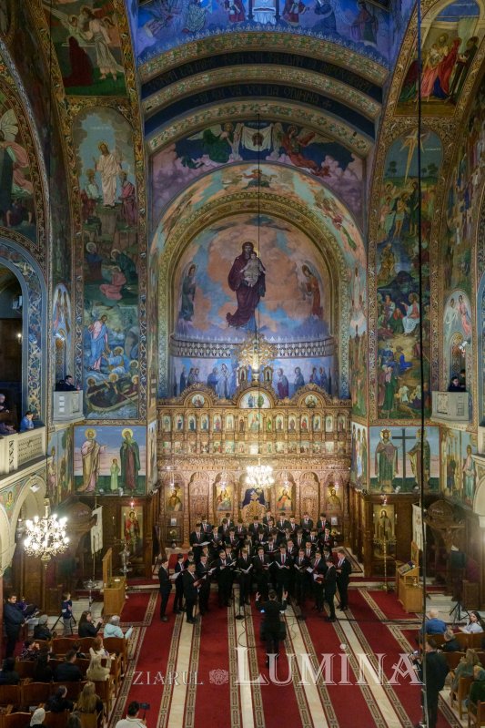 Concertul Seminarului Ortodox „Nifon Mitropolitul” din București 328825