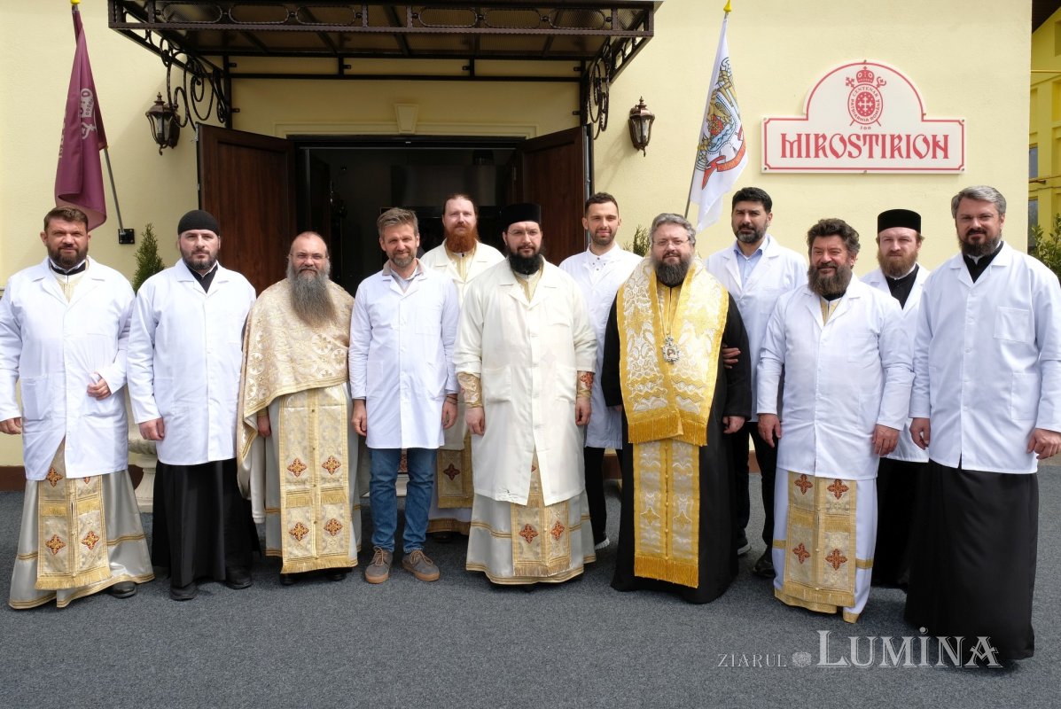 Etapa finală a pregătirii Marelui Mir 328911