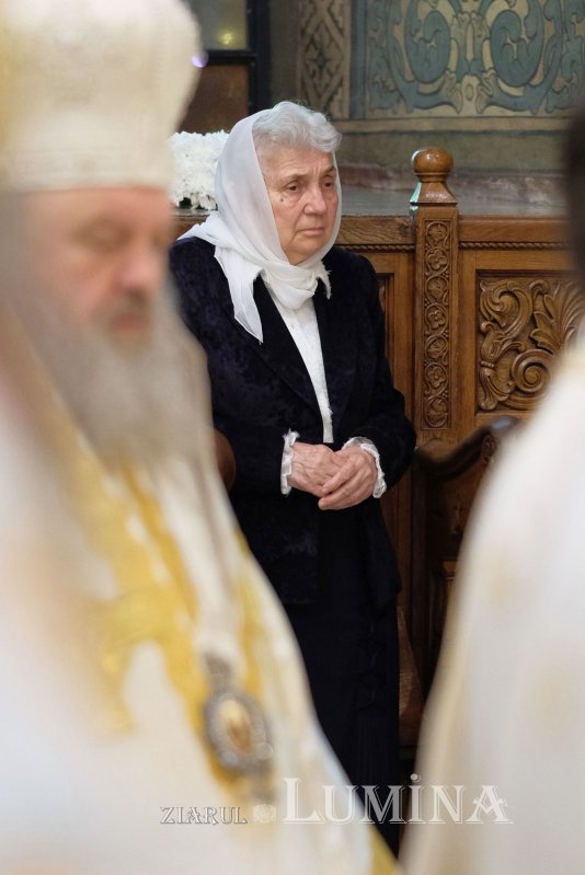 Vecernia specială din prima zi de Paști la Catedrala Patriarhală 329356