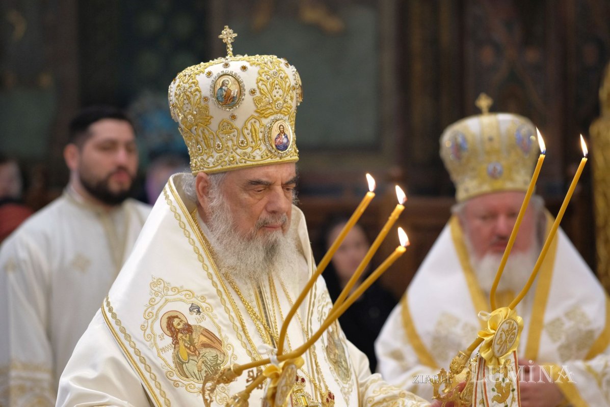 Vecernia specială din prima zi de Paști la Catedrala Patriarhală 329362