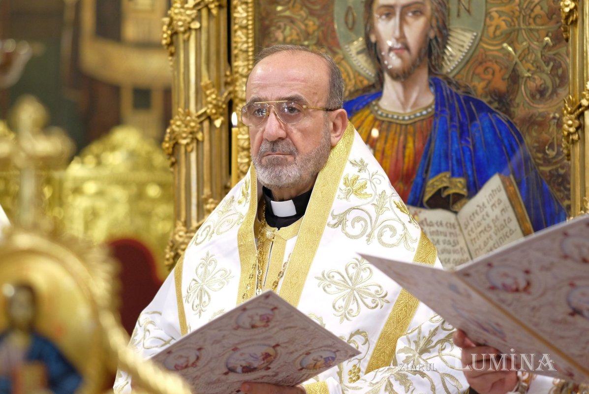 Vecernia specială din prima zi de Paști la Catedrala Patriarhală 329366