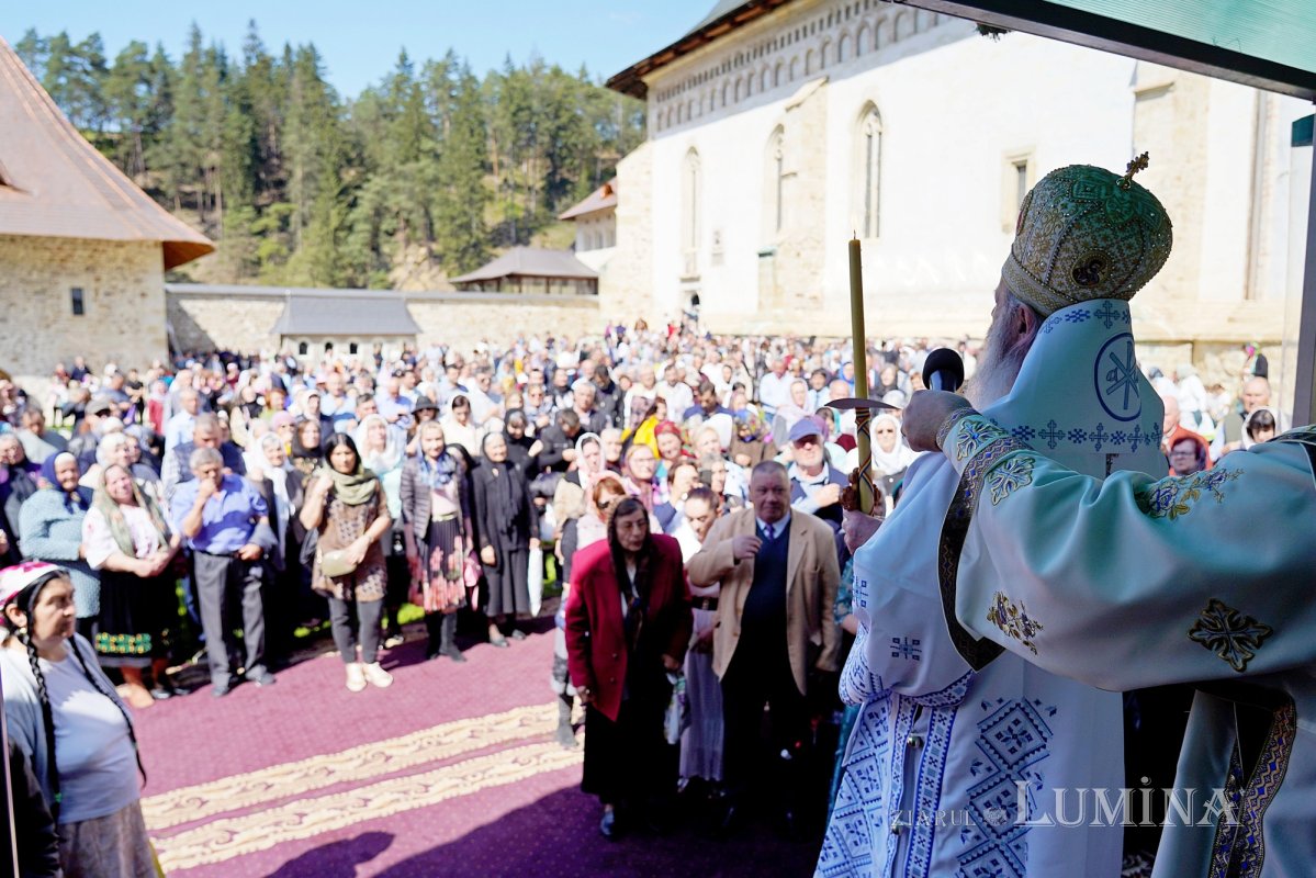 Hramul Mănăstirii Bistrița 329851