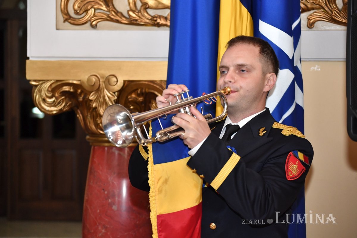 Adunarea solemnă a Asociației Naționale a Veteranilor de Război la Cercul Militar Național 330229