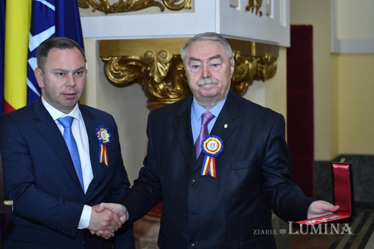 Adunarea solemnă a Asociației Naționale a Veteranilor de Război la Cercul Militar Național 330233