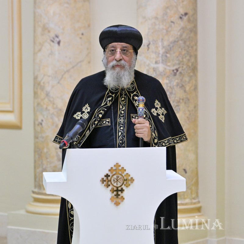 Întâistătătorul Bisericii Copte primit la București de Patriarhul României 330245