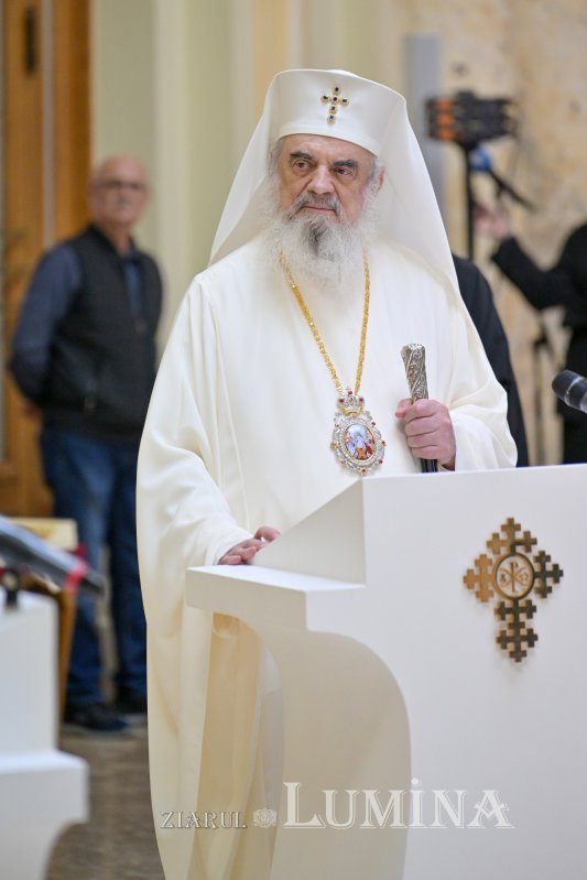 Întâistătătorul Bisericii Copte primit la București de Patriarhul României 330254