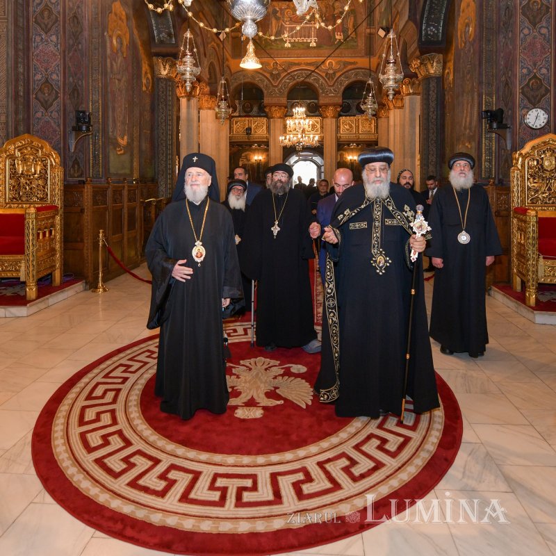 Întâistătătorul Bisericii Copte primit la București de Patriarhul României 330283