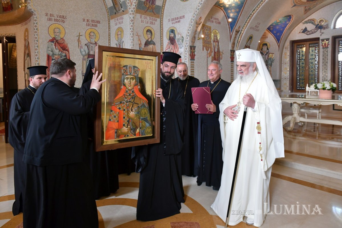 Moaștele Sfintei Împărătese Elena, pentru prima dată în țara noastră 330327