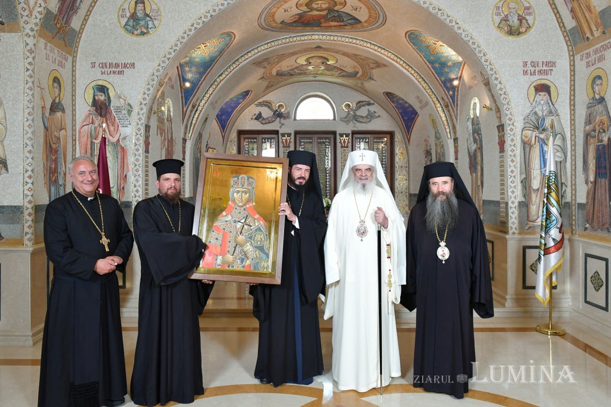 Moaștele Sfintei Împărătese Elena, pentru prima dată în țara noastră 330328