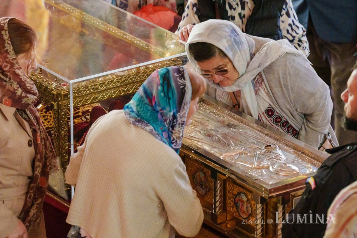 Hramul Mănăstirii Pantocrator din Drăgăneşti-Vlaşca 330485