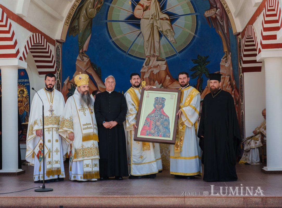 Hramul Mănăstirii Pantocrator din Drăgăneşti-Vlaşca 330495