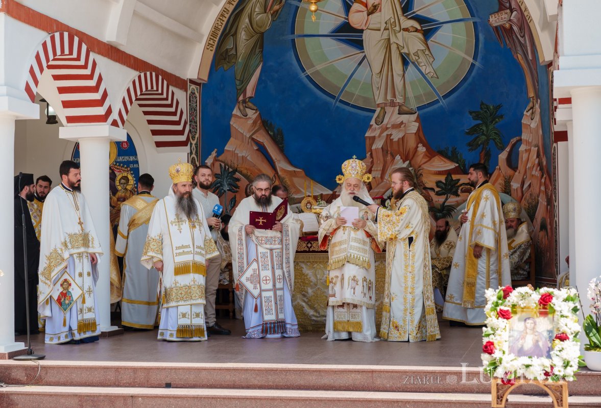 Hramul Mănăstirii Pantocrator din Drăgăneşti-Vlaşca 330501