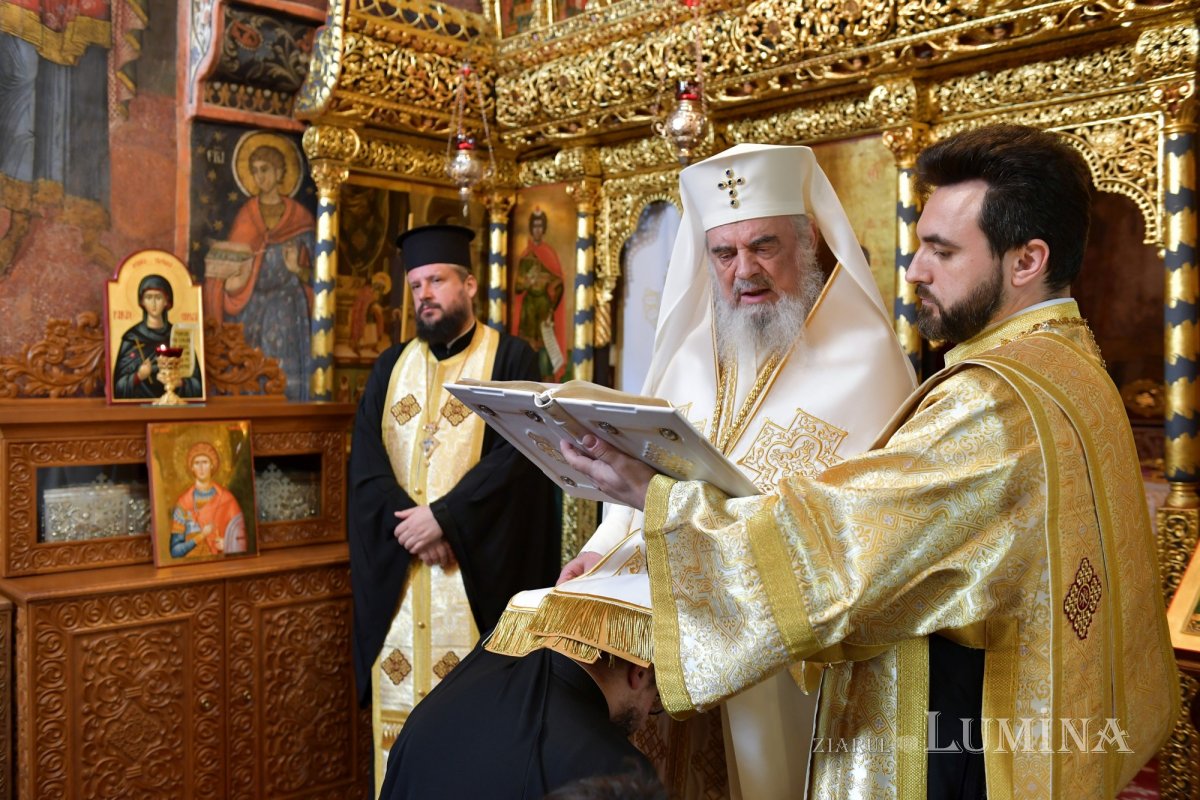 Înaintări în rang clerical în Arhiepiscopia Bucureștilor 330684