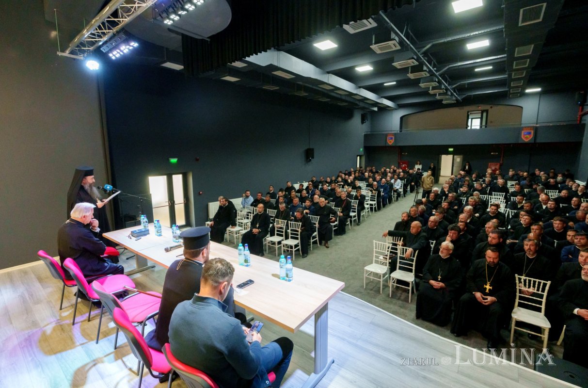 Simpozion național în Episcopia Alexandriei și Teleormanului 330628