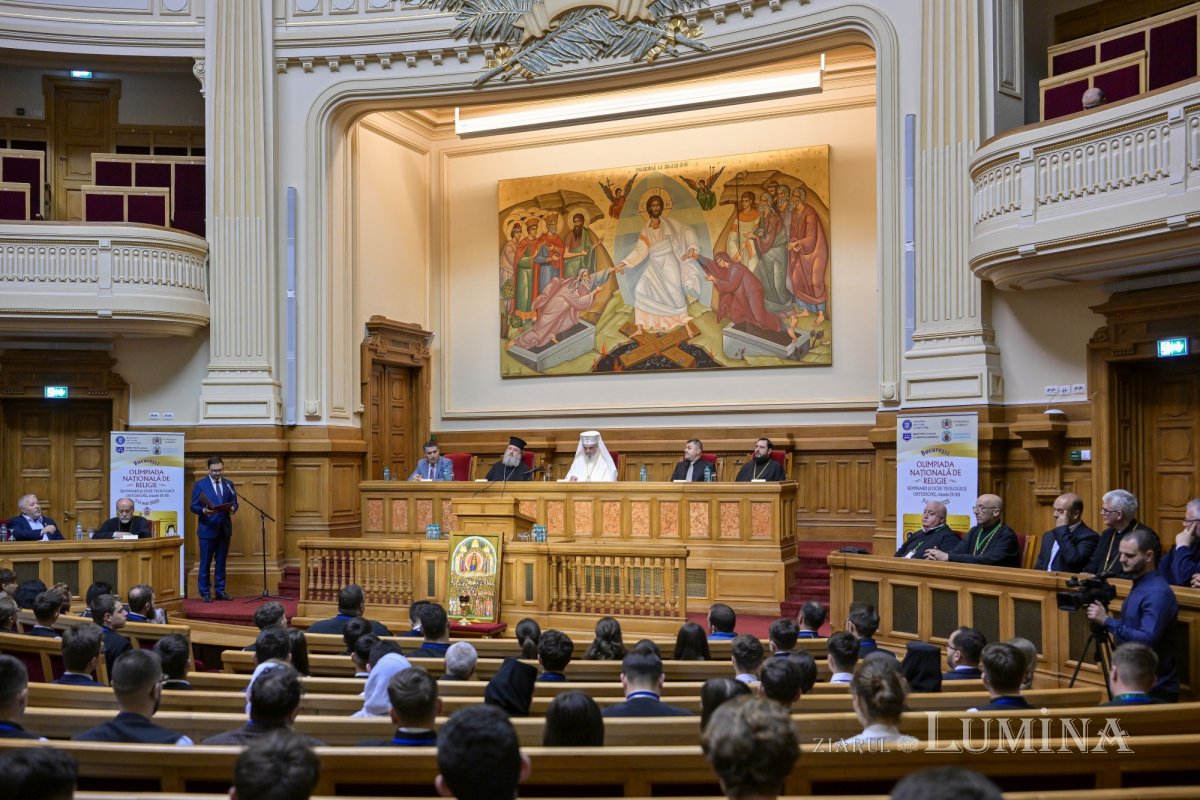 Olimpiada de religie pentru seminarii și licee teologice ortodoxe în București 330789