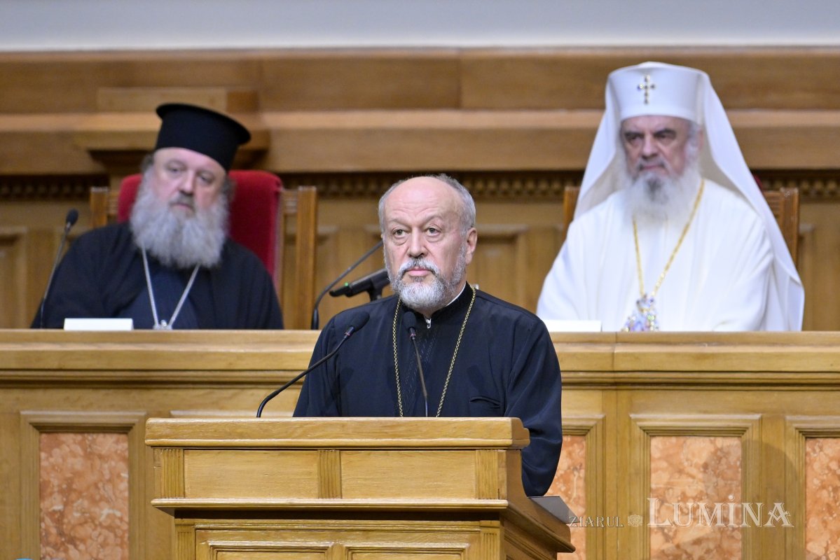 Olimpiada de religie pentru seminarii și licee teologice ortodoxe în București 330808