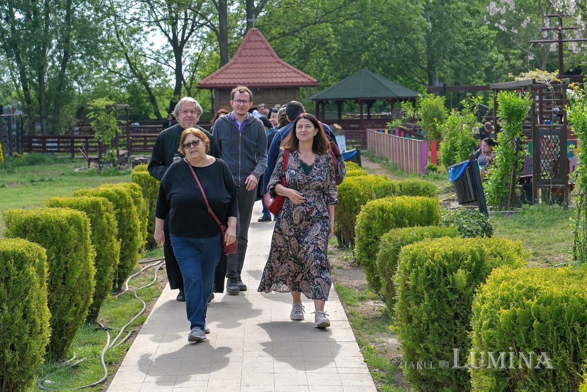 Pelerini la „Via Domnului” 330675