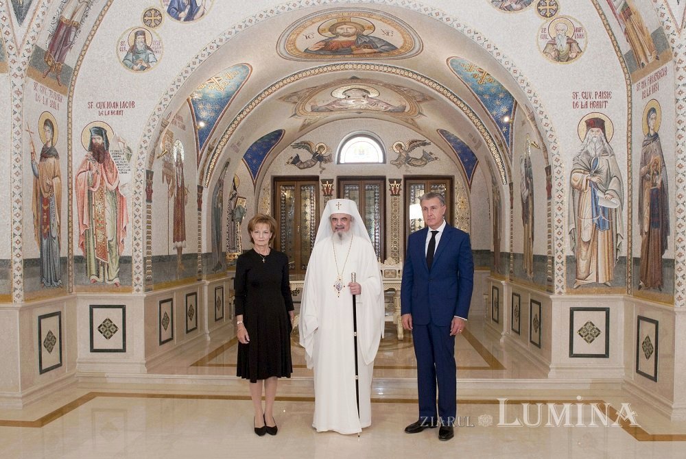 Mesaj de felicitare și binecuvântare de Ziua Naţională a Regalităţii 330929