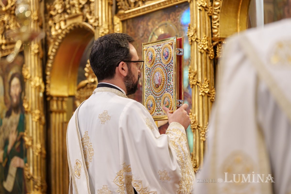 Duminica a 4‑a după Paşti la Catedrala Patriarhală 331169