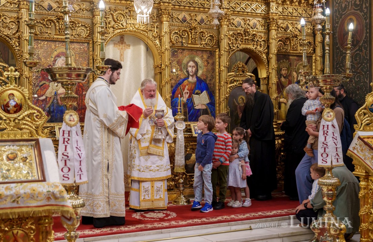 Duminica a 4‑a după Paşti la Catedrala Patriarhală 331177