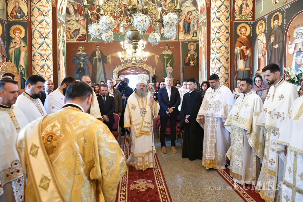 Veșmânt luminos pentru o biserică istorică înnoită din județul Ilfov 331150