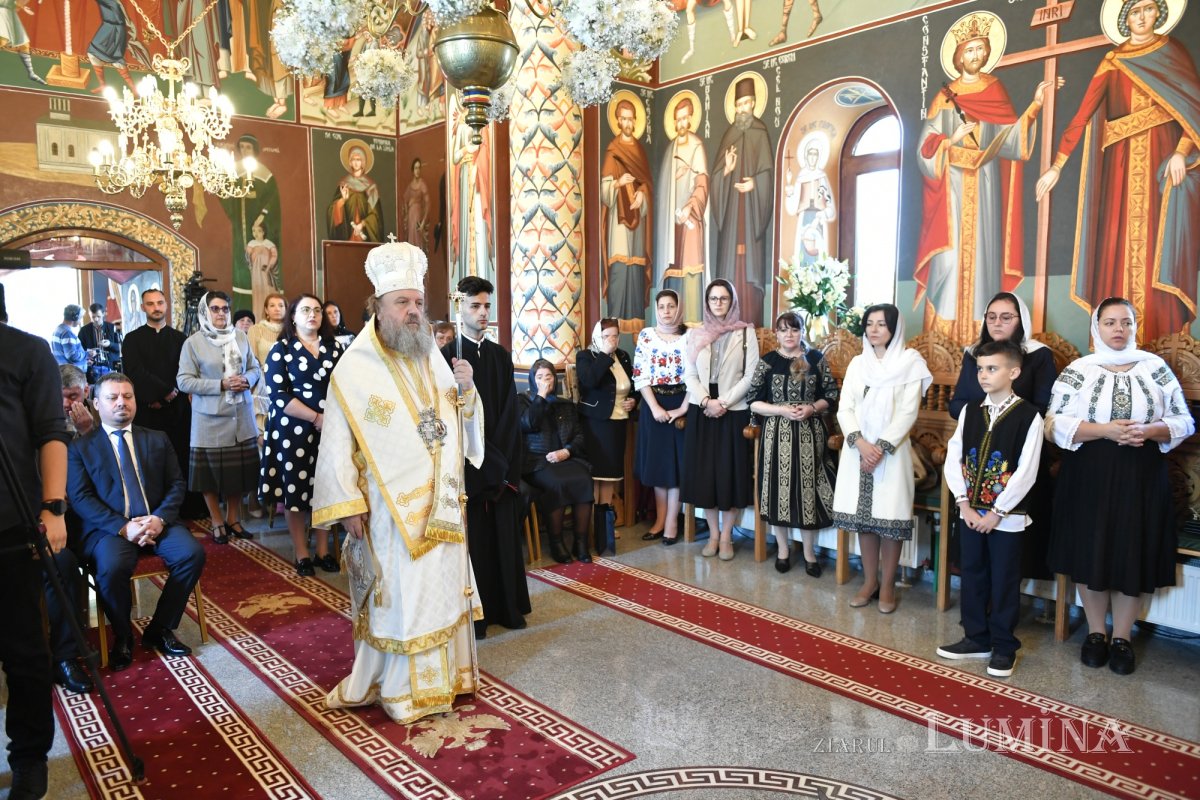 Veșmânt luminos pentru o biserică istorică înnoită din județul Ilfov 331152