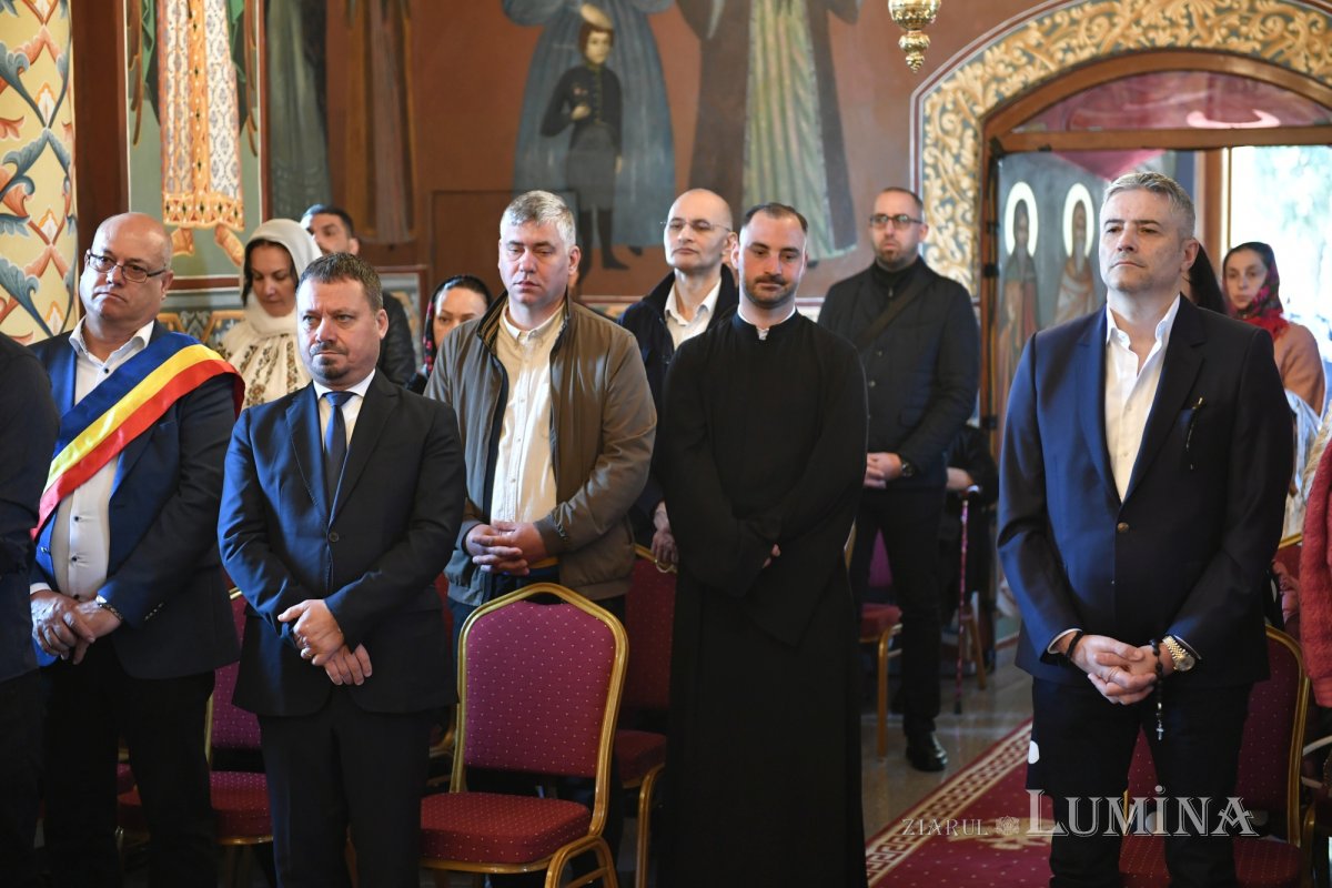 Veșmânt luminos pentru o biserică istorică înnoită din județul Ilfov 331154