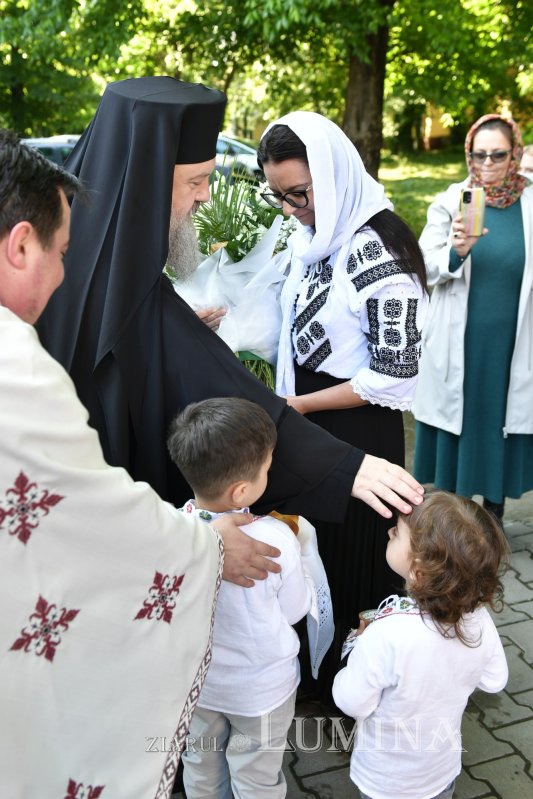 Odor de mare preț pentru capela unui spital bucureștean 331360