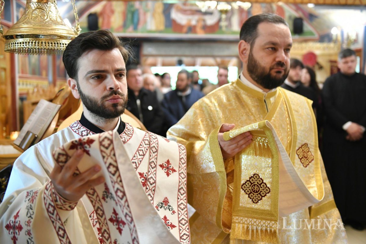 Odor de mare preț pentru capela unui spital bucureștean 331368